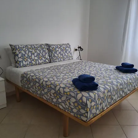 Montesilvano Beach Apartment アパート *